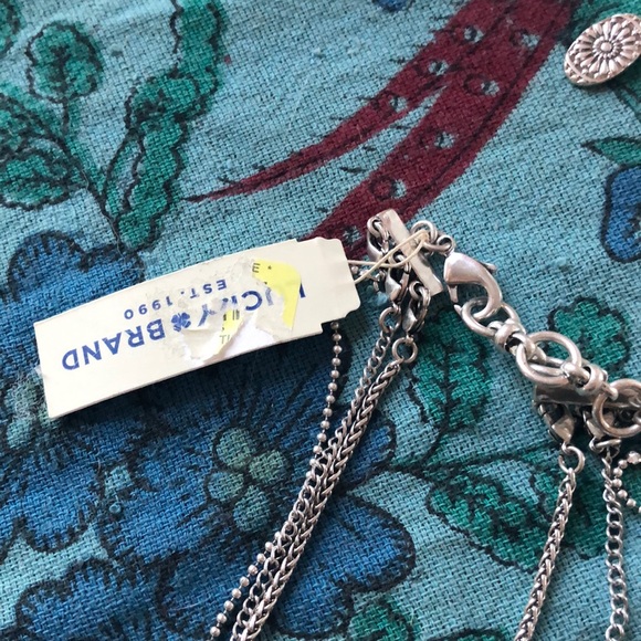 Silver 3-Strand necklace - Picture 5 of 5